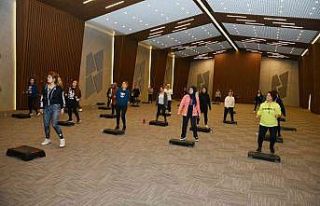 Isparta’lı kadınlar hem stres atıyorlar hem enerji...