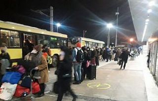 İstanbul yolcuları yurtlara yerleştirildi