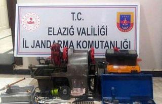 Jandarma tarafından suçüstü yapılan 5 hırsız,...