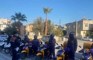 Jandarmadan kuryelere trafik eğitimi
