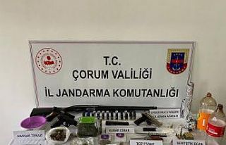 Jandarma’dan zehir tacirlerine operasyon