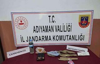 Jandarmanın uyuşturucu operasyonunda 2 gözaltı