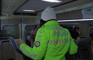 Kadıköy’de öğrenci servis araçlarına denetim