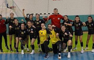 Kadınlar Hentbol 1. Ligi: Elazığ SYSK: 33 - Sivas...