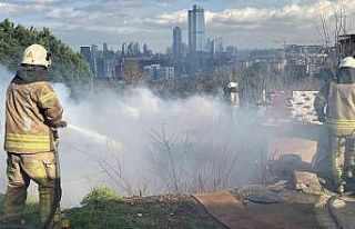 Kağıthane’de korkutan gecekondu yangını: Dumanlar...