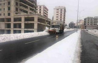 Kahramanmaraş’ta kar mesaisi