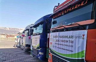 Kahramanmaraş’ta Suriye’ye 5 tır insani yardım