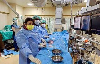 Kalbinde delik bulunan 2 çocuk katater anjiyografi...