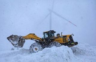 Kar sebebiyle kapanan 67 grup yolunun 65’i ulaşıma...