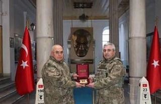 Kara Kuvvetleri Komutanı Aysever, Edirne hudut birliklerinde...