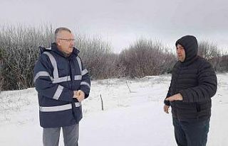 Karacabey Belediyesi yoğun kar yağışına karşı...