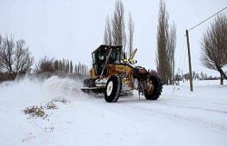 Karla Mücadelenin kahramanları, yoğun mesai harcıyor