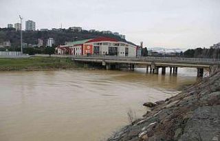 Karlar erimeye başladı, akarsuların debisi yükseldi