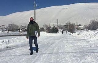 Karlıova’da karneyi öğrenciler değil, veliler...