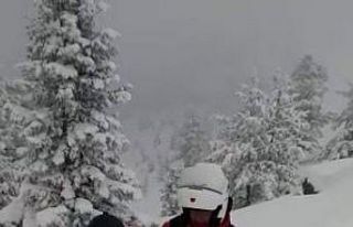 Kartalkaya’da kaybolan tatilciyi JAK ekipleri kurtardı