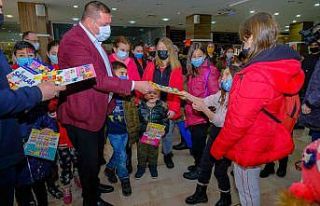 Kastamonu Belediyesi, çocukları sinemayla buuşturdu