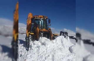 Kaymakam Ayrancı, köy yollarındaki çalışmaları...