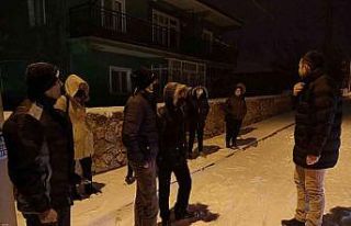 Kaymakam Bolat, sabah erken saatlerde servis denetimine...