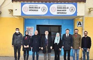 Kaymakam Tunç, yarıyıl tatili öncesi öğrencilerle...