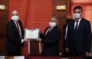 Kayseri Büyükşehir Belediyesi 2021’de 8 ödül...