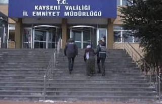 Kayseri’deki FETÖ operasyonunda 2 tutuklama