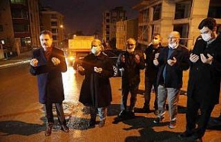 Kazada hayatını kaybeden belediye çalışanları...