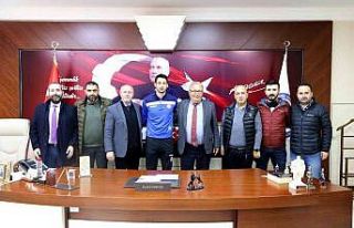 Kdz. Ereğli Belediyespor Hüseyin Demir’i kadrosuna...