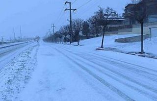 Keşan’da kar yağışı yerini soğuk havaya bıraktı