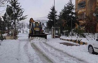 Kilis’te kar ile mücadele devam ediyor