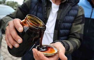 Kilolarca etiketsiz bal ve pekmez satarken yakalandı,...