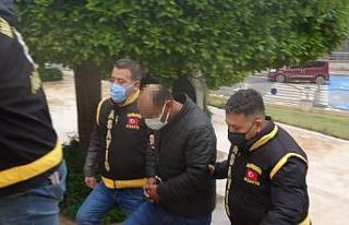 Kız öğrencilere tacizde bulunan şahsa adli kontrol...