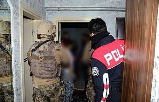 Kocaeli ve 8 ilde hırsızlık çetesine polis operasyonu