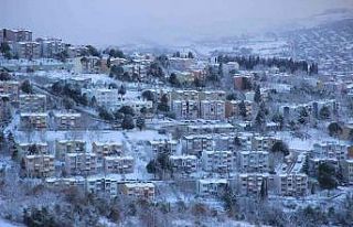 Kocaeli’de kar yağışı etkili oluyor