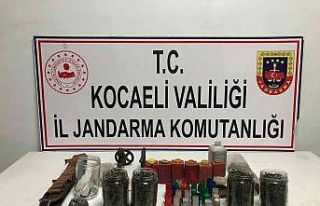 Kocaeli’de uyuşturucu ve patlayıcı madde ele...