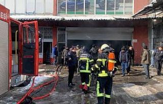 Kompresörden çıkan yangın iş yerinde hasara neden...