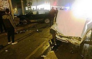 Konya’da otomobiller çarpıştı: 4 yaralı