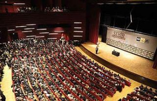 Konya’da Şehir Konferanslarının konuğu Hayati...