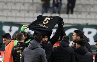 Konyaspor golü attı, Ahmet Çalık’ı andı