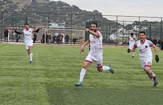 Kulaspor Play-Off’a göz kırptı