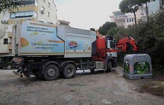 Kuşadası Belediyesi hijyen çalışmalarını sürdürüyor