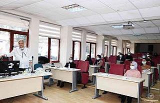 Kütahya’da ’Gebe Bilgilendirme Sınıfları ve...