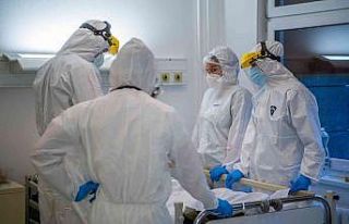 Macaristan’da Covid-19 salgınında vaka rekoru