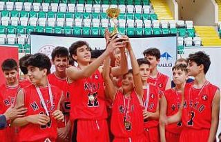 Macide Gazioğlu Kükürtlü Ortaokulu basketbolda...