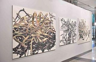 Mahmut Celayir’in “Peykerun” başlıklı sergisi...