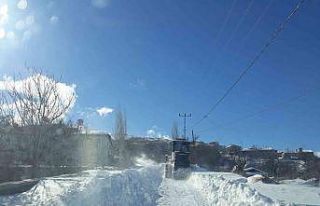 Malatya’da kar mesaisi devam ediyor