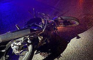 Manisa’da otomobil ile motosiklet çarpıştı:...