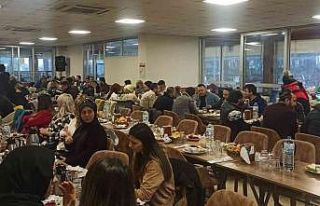 Manisalı kuaförler kahvaltıda buluştu