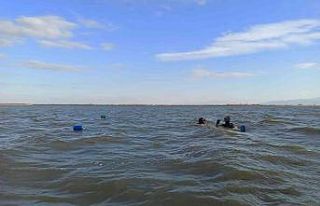 Manyas’ta kayıp balıkçıyı arama çalışmaları...