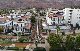 Marmaris Belediyesi ekipleri İçmeler’de çalışmalarına...