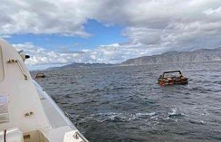 Marmaris’te 24 düzensiz göçmen kurtarıldı